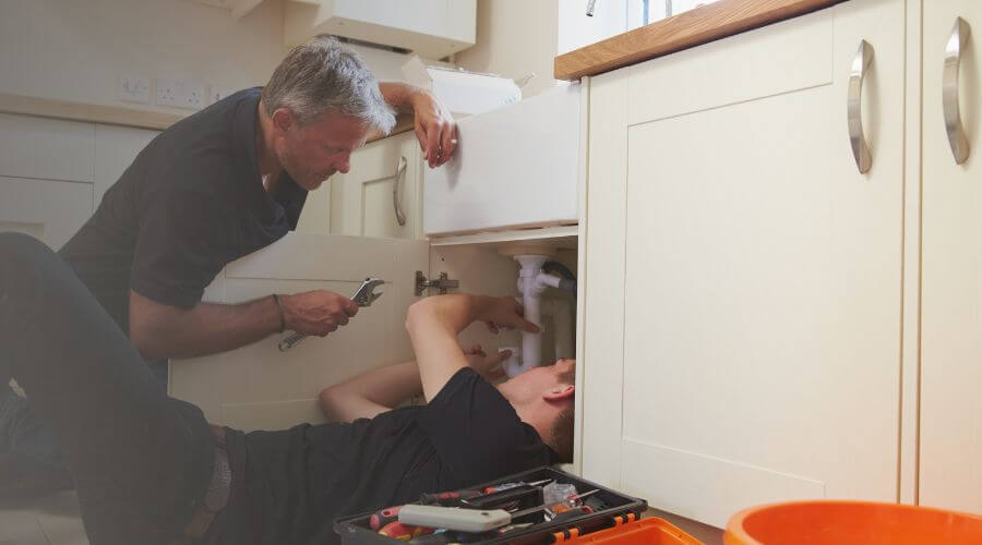 Professional burst pipe repair services in Sainte Marie, IL